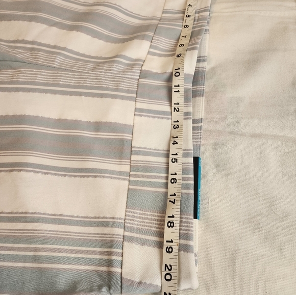ATTYRE Slim Leg Wide Waist Band Aqua & White Metalic Striped Pants Size 20W NWT - Picture 4 of 7